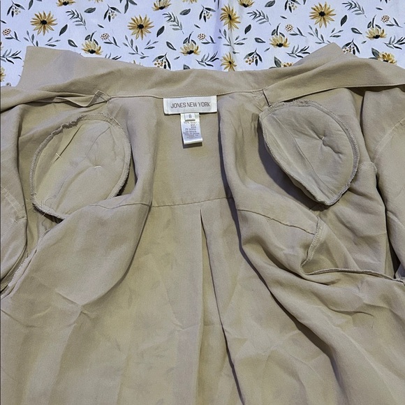 Jones New York Silk Beige Button Down Blouse - Picture 5 of 6